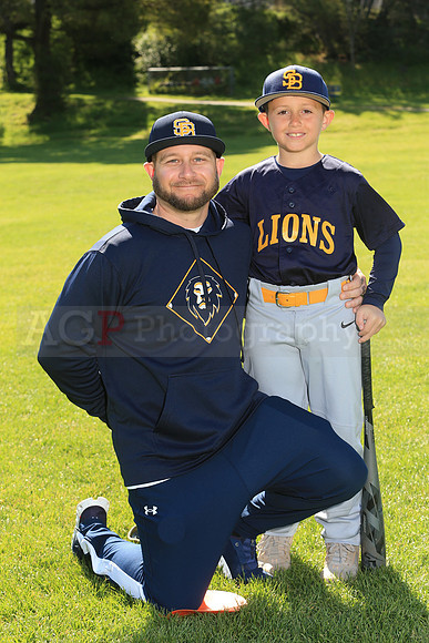 PWLions00007