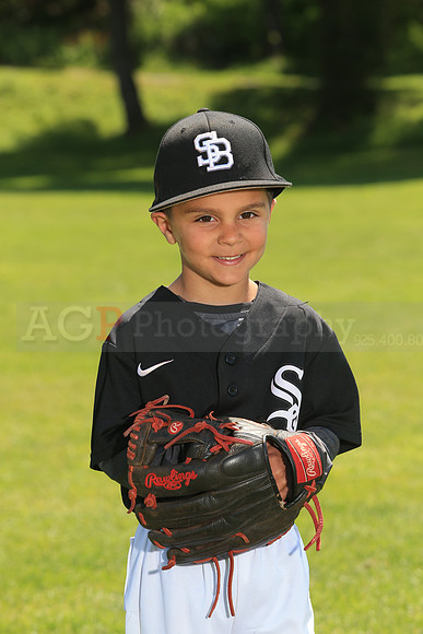 JrPWWhiteSox00087