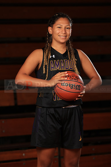 AVHSVarsityBB00030