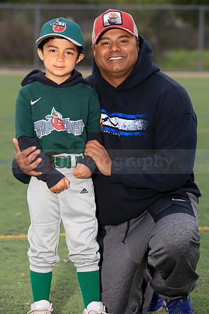 TBTinCaps00075