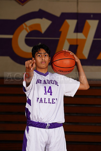 AVHSBoys_PurpleBKN00020