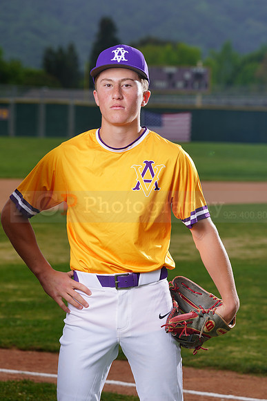 2025_Freshmen_BB039