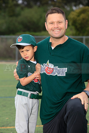 TBTinCaps00096