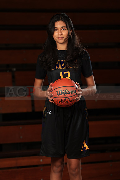 AVHSVarsityBB00041