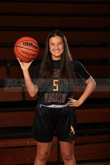 AVHSVarsityBB00078