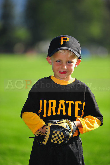 TBall_Pirates069