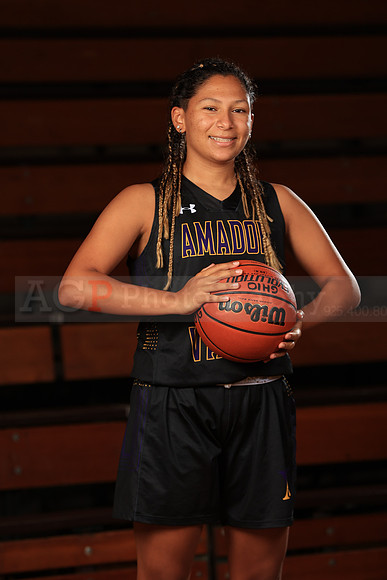 AVHSVarsityBB00031