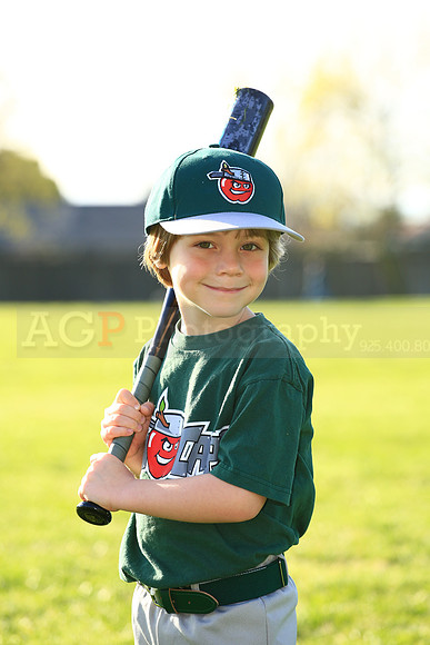 TBTinCaps009
