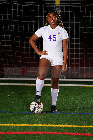 Freshmen_GirlsSoc014