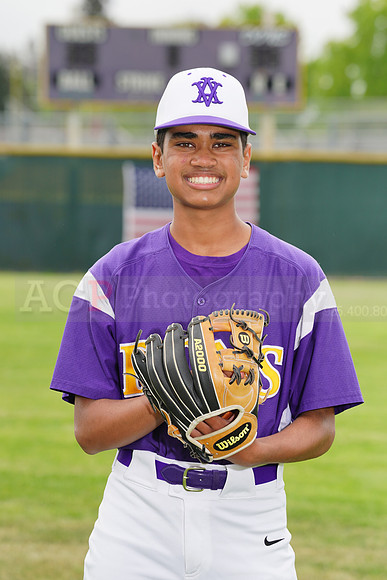 AVHSFrosh00133