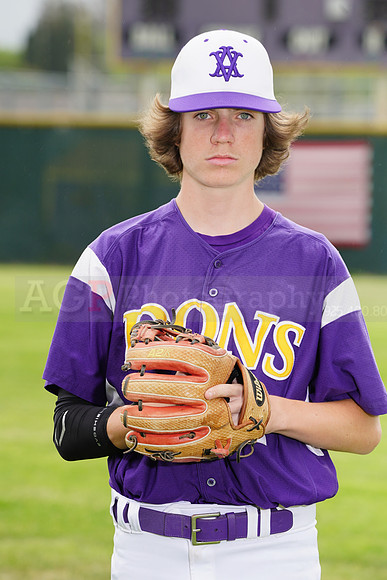 AVHSFrosh00106