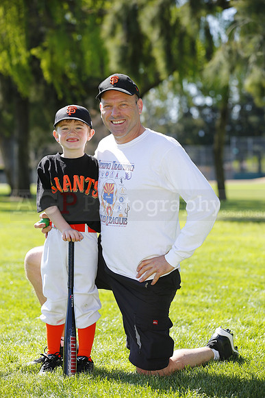 TBGiants083