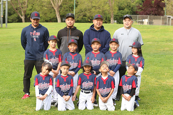 SB_JR_Twins00098