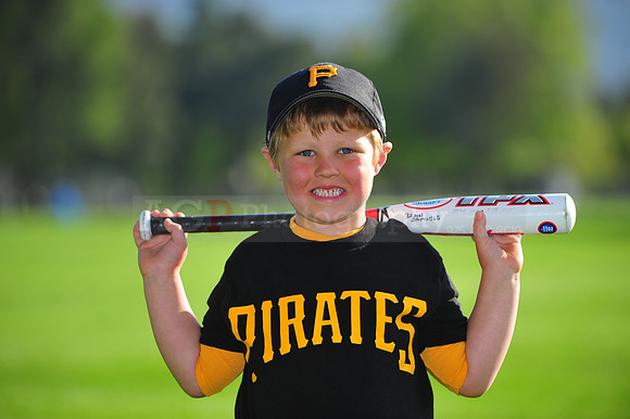 TBall_Pirates092