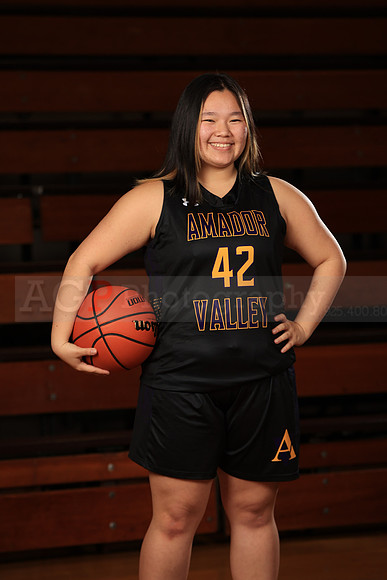 AVHSVarsityBB00065