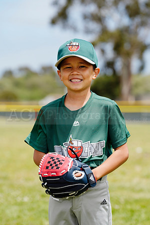 TBTinCaps00010