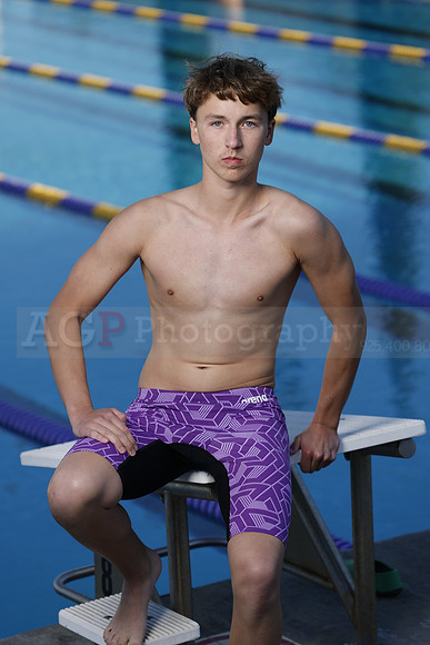 AVHS_Swim_Ind228