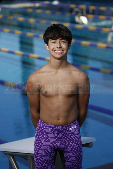 AVHS_Swim_Ind209