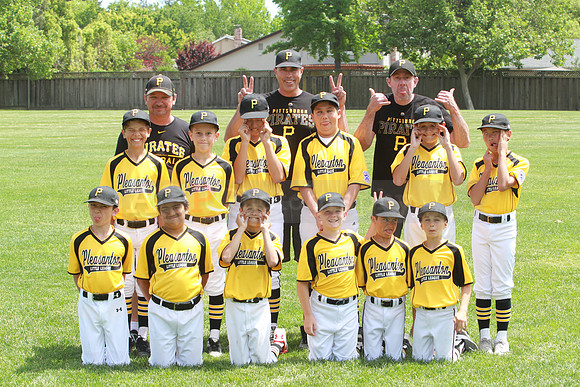 AAAPirates0106