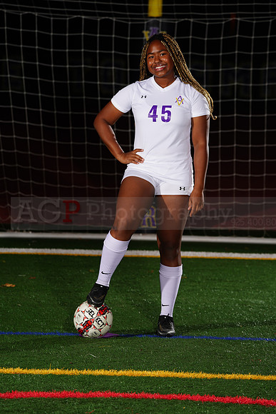 Freshmen_GirlsSoc012
