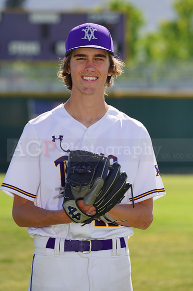 AVHS_Varsity_Baseball00021