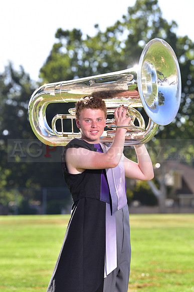 Tuba018