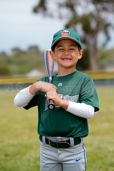 TBTinCaps00110