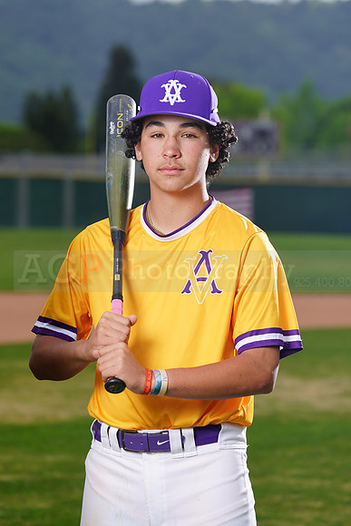 2025_Freshmen_BB004