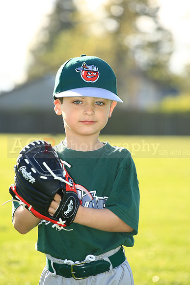 TBTinCaps040