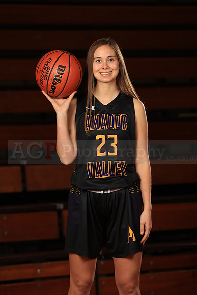 AVHSVarsityBB00051