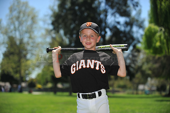 Farm Giants036