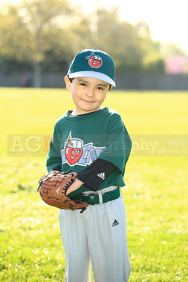 TBTinCaps052