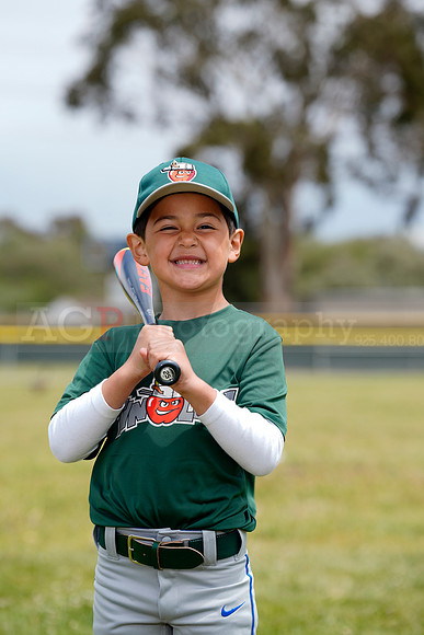 TBTinCaps00114