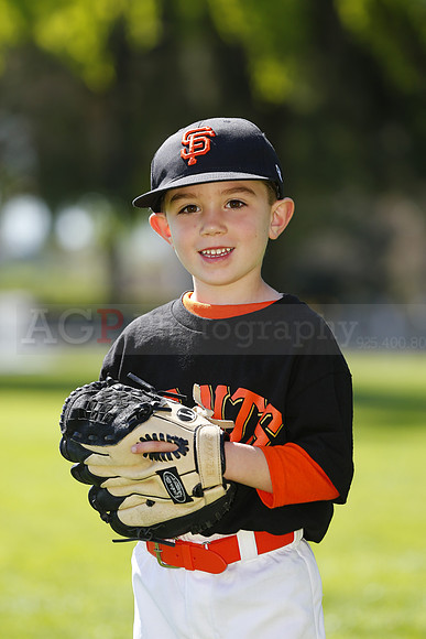 TBGiants044