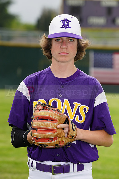 AVHSFrosh00104