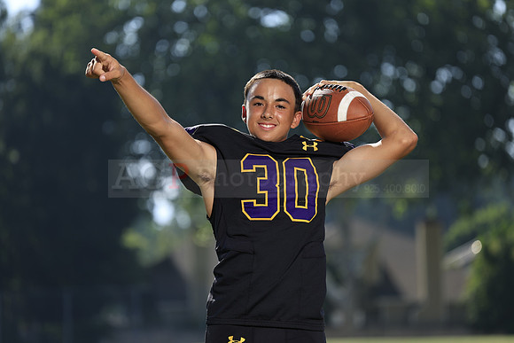 AVHS_JV048