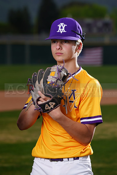 2025_Freshmen_BB048