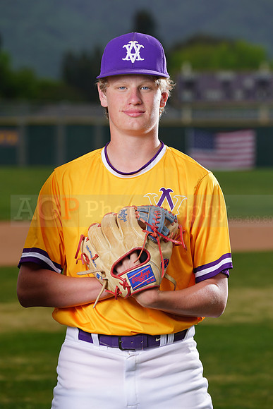 2025_Freshmen_BB066