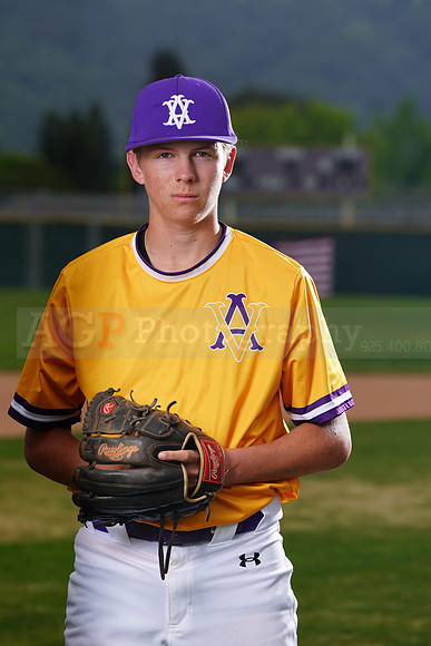 2025_Freshmen_BB057