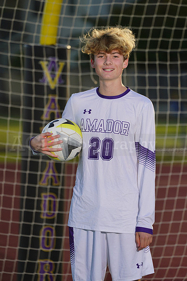 AVHS_Boys_Varsity_Soccer00131