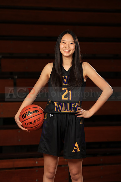 AVHSVarsityBB00068