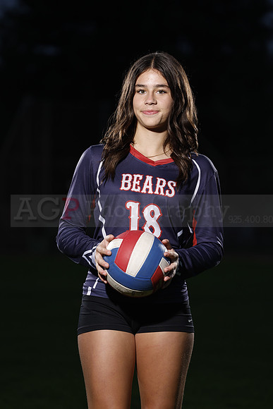 8thGradeVBall D2_D3085