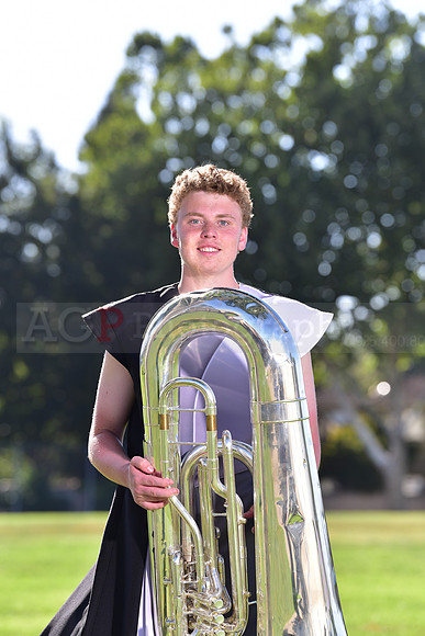 Tuba014
