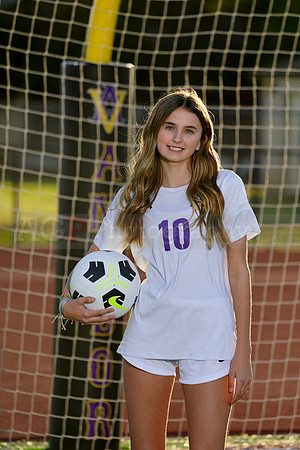 AVHSGirls_Frosh_Soccer00057