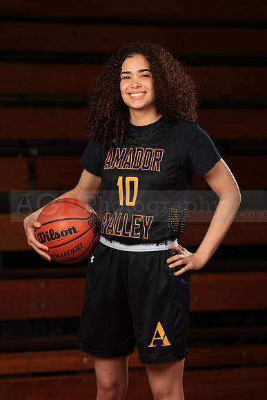 AVHSVarsityBB00057