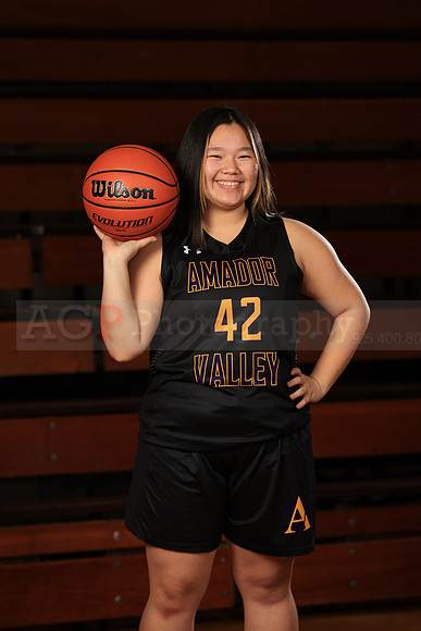 AVHSVarsityBB00063