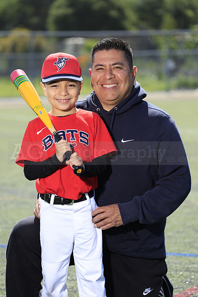 SB_TB_Bats011