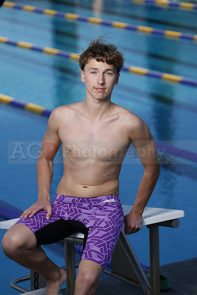 AVHS_Swim_Ind232