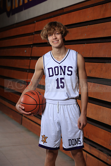 AVHSBoysJV_BKN00093