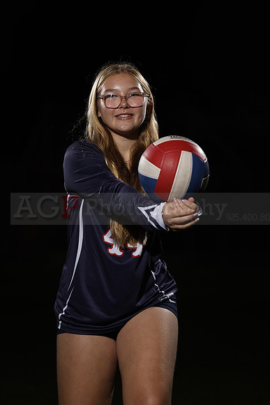 8thGradeVBall D2_D3151